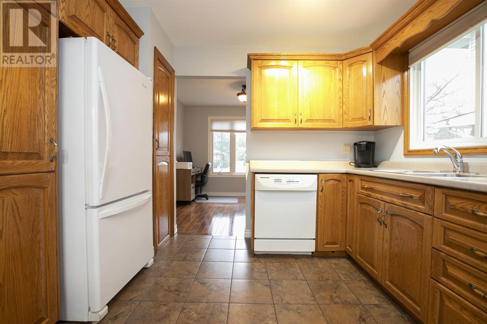 132 Glen Ave, Sault Ste. Marie, Ontario  P6A 5E2 - Photo 41 - SM261019