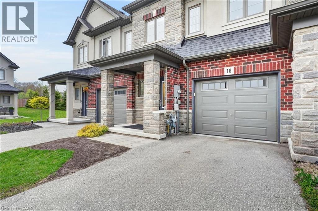 324 Equestrian Way Unit# 16, Cambridge, Ontario  N3E 0E2 - Photo 2 - 40825704