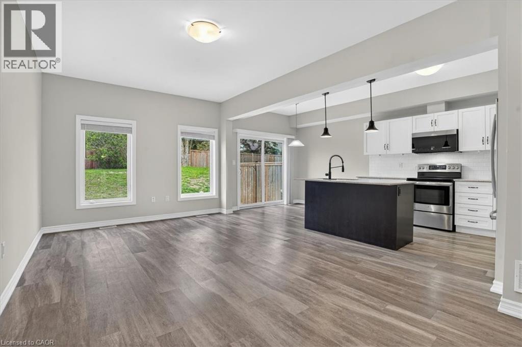 324 Equestrian Way Unit# 16, Cambridge, Ontario  N3E 0E2 - Photo 11 - 40825704