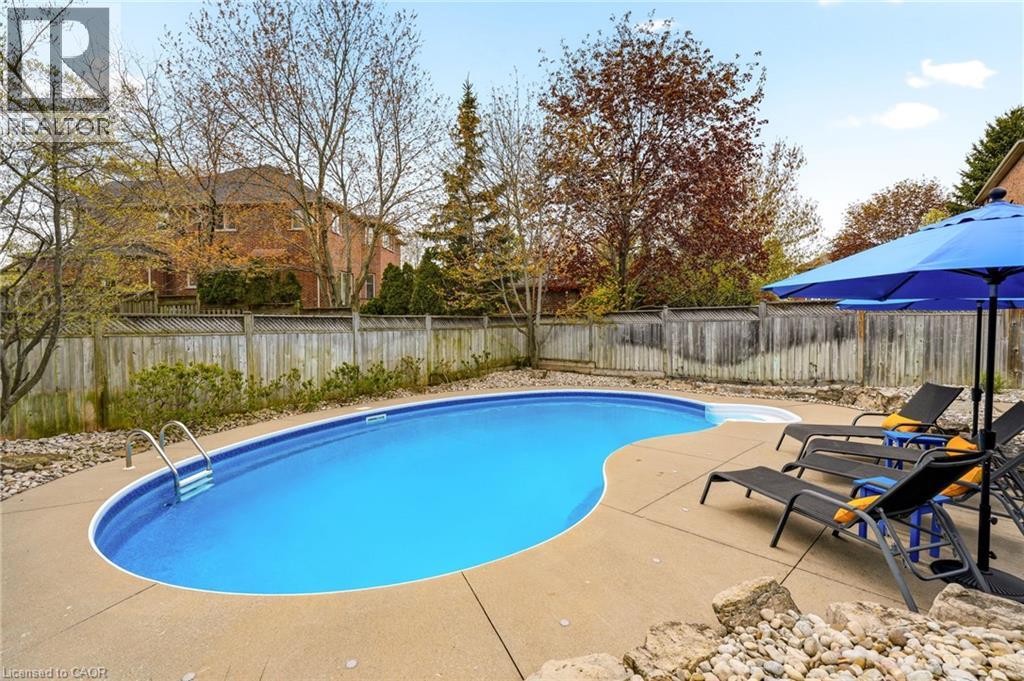 5 Volterra Court, Waterdown, Ontario  L8B 0K7 - Photo 36 - 40830492