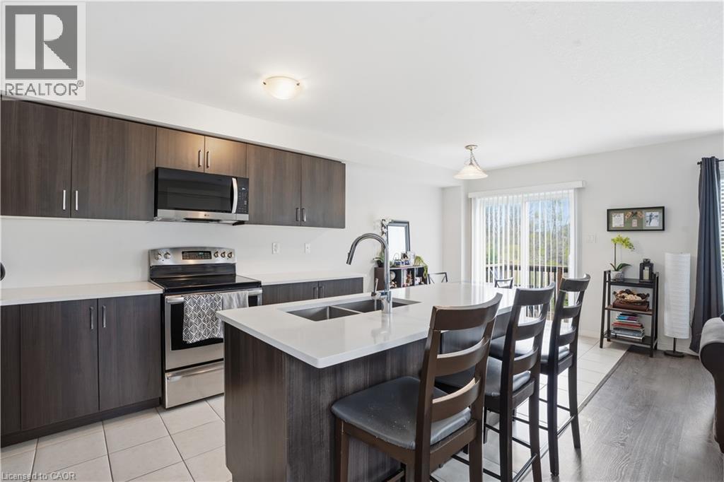 45 W Longboat Lane W, Brantford, Ontario  N3T 0P3 - Photo 10 - 40830527