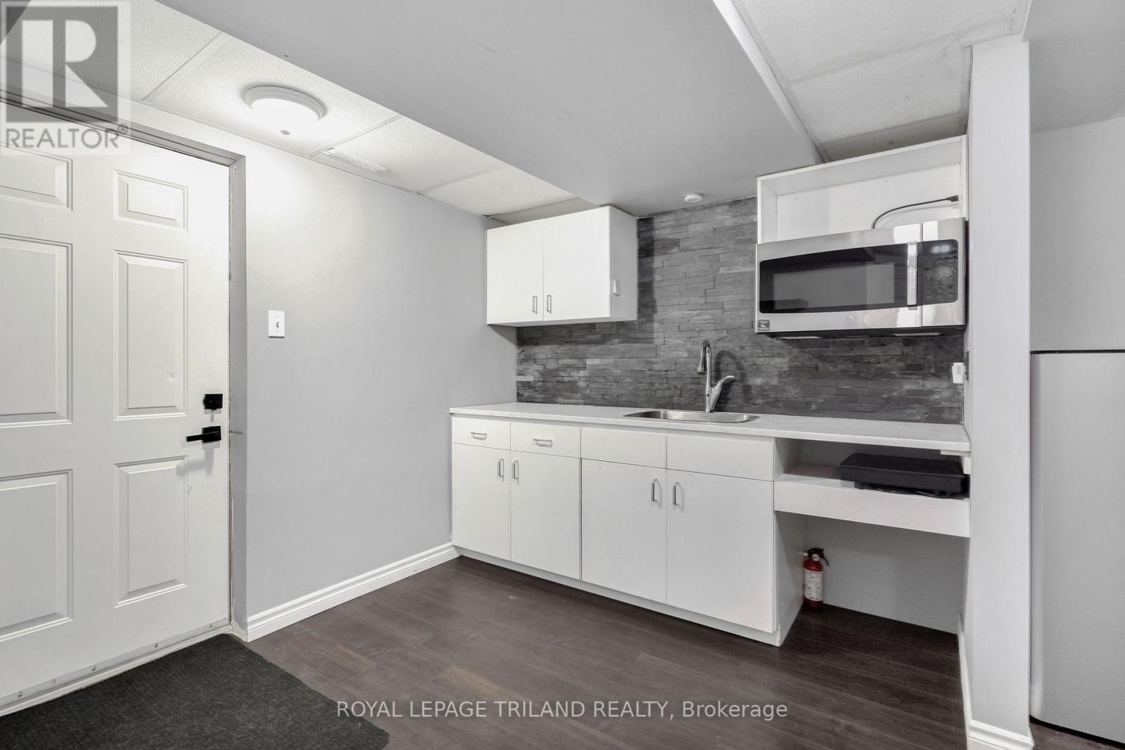 148 Salisbury Drive, Middlesex Centre, Ontario  N0M 1P0 - Photo 38 - X13132514