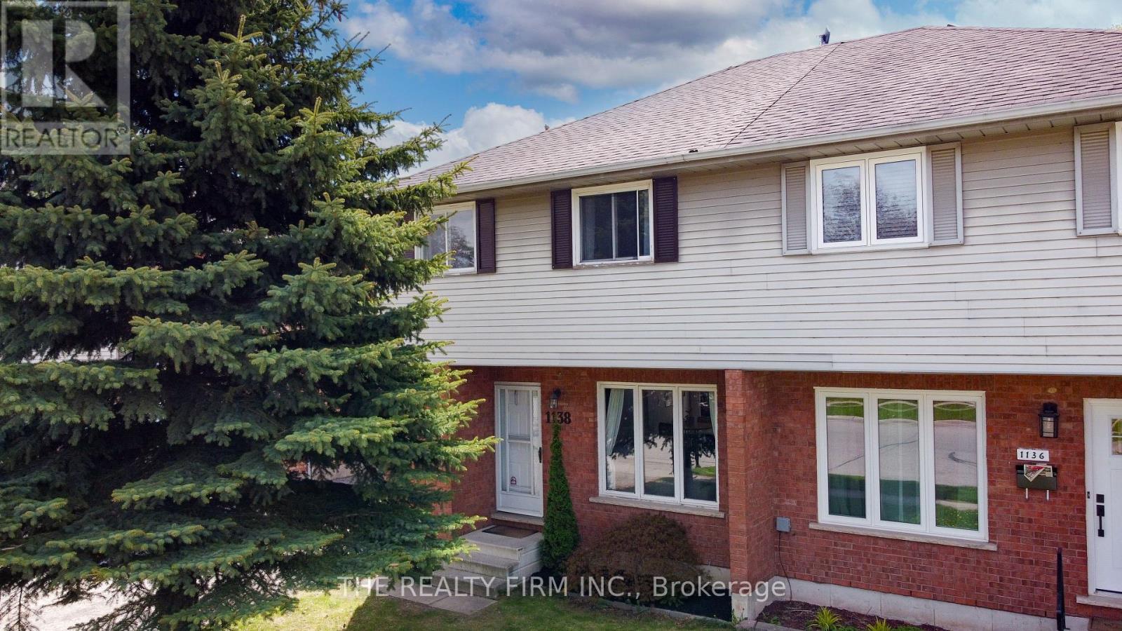 1138 Pearson Drive, Woodstock, Ontario  N4S 8V2 - Photo 2 - X13132600