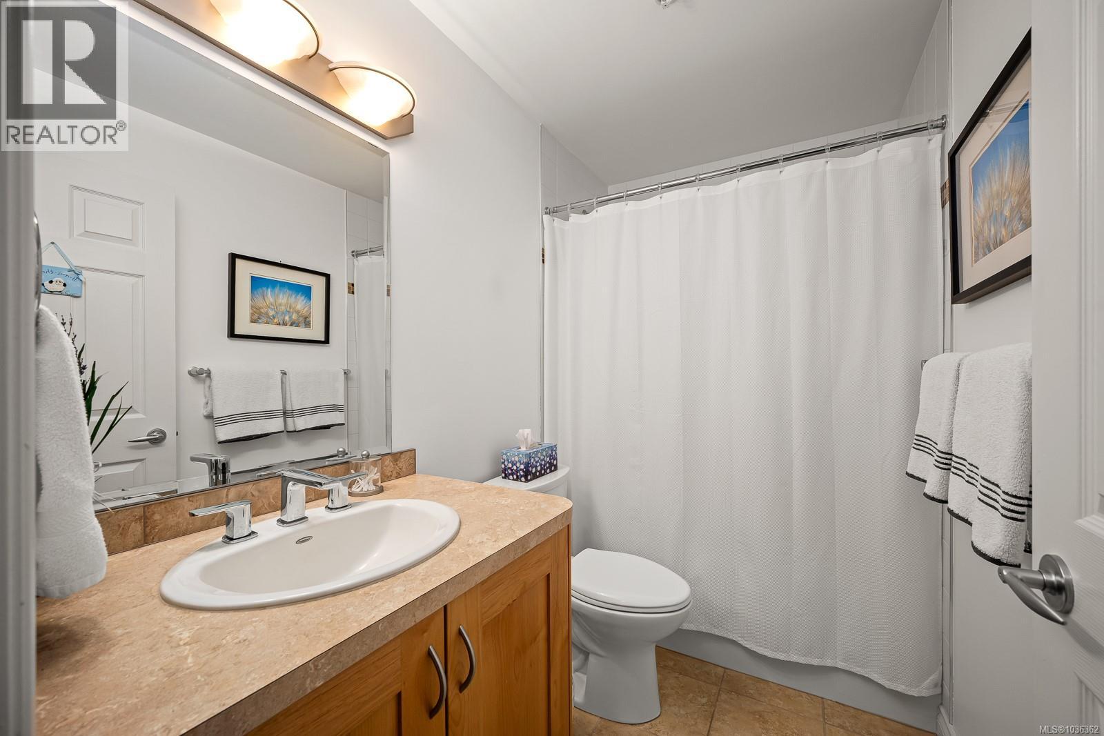 303 1912 Comox Ave, Comox, British Columbia  V9M 3M4 - Photo 21 - 1036362