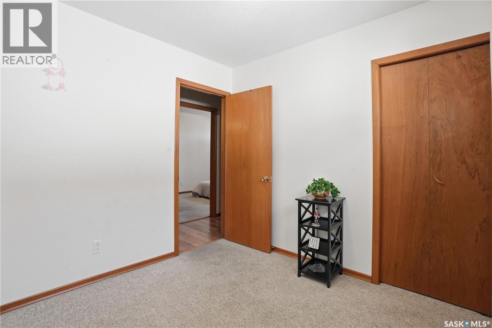 322 Froom Crescent, Regina, Saskatchewan  S4N 1B7 - Photo 16 - SK035900