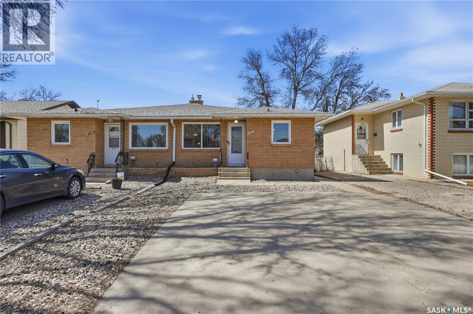 322 Froom Crescent, Regina, Saskatchewan  S4N 1B7 - Photo 2 - SK035900