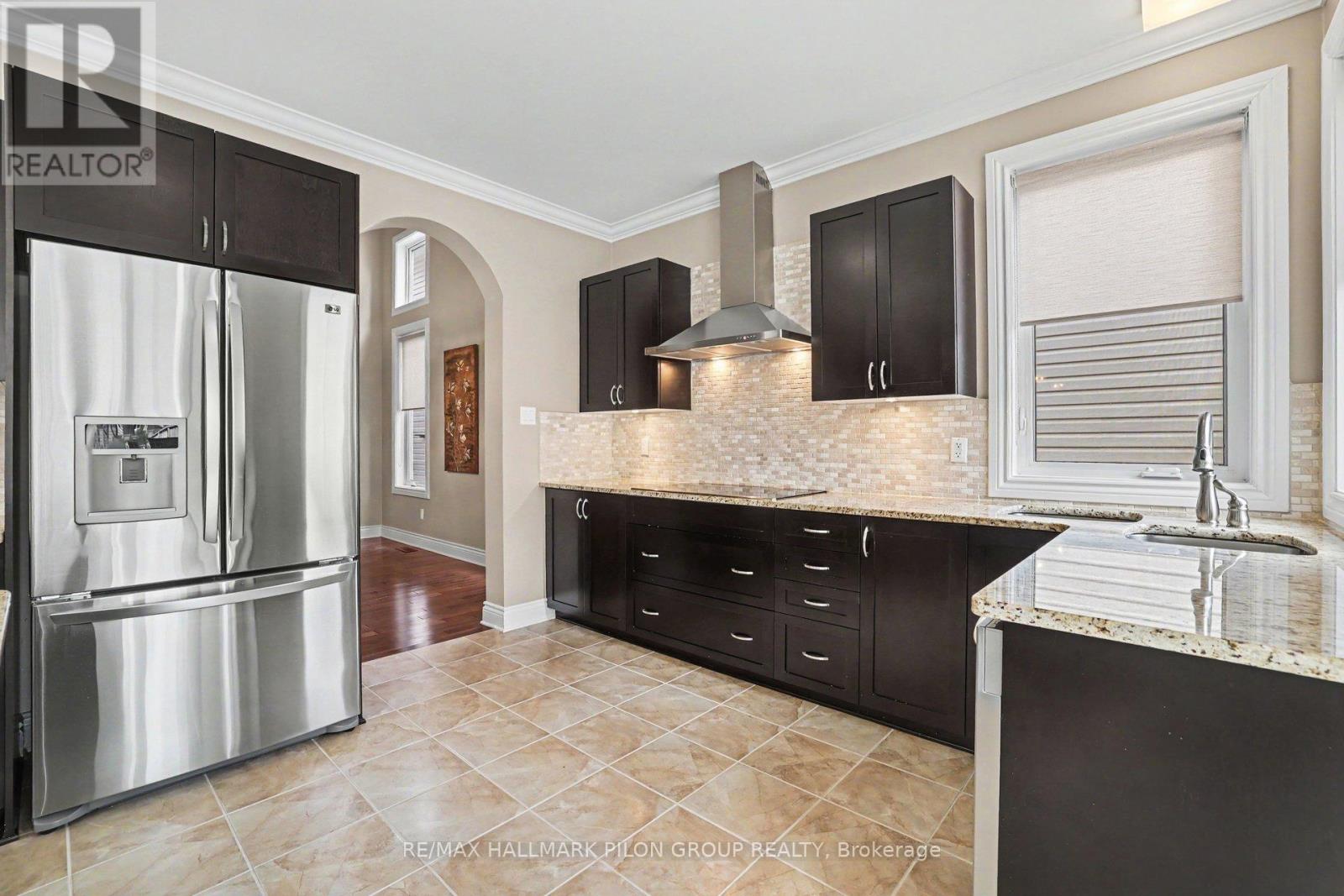 354 Oakcrest Way, Ottawa, Ontario  K4A 0S5 - Photo 10 - X13132542