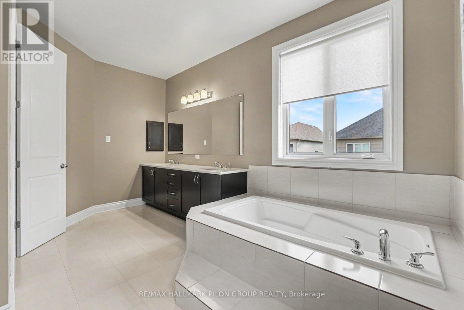 354 Oakcrest Way, Ottawa, Ontario  K4A 0S5 - Photo 20 - X13132542