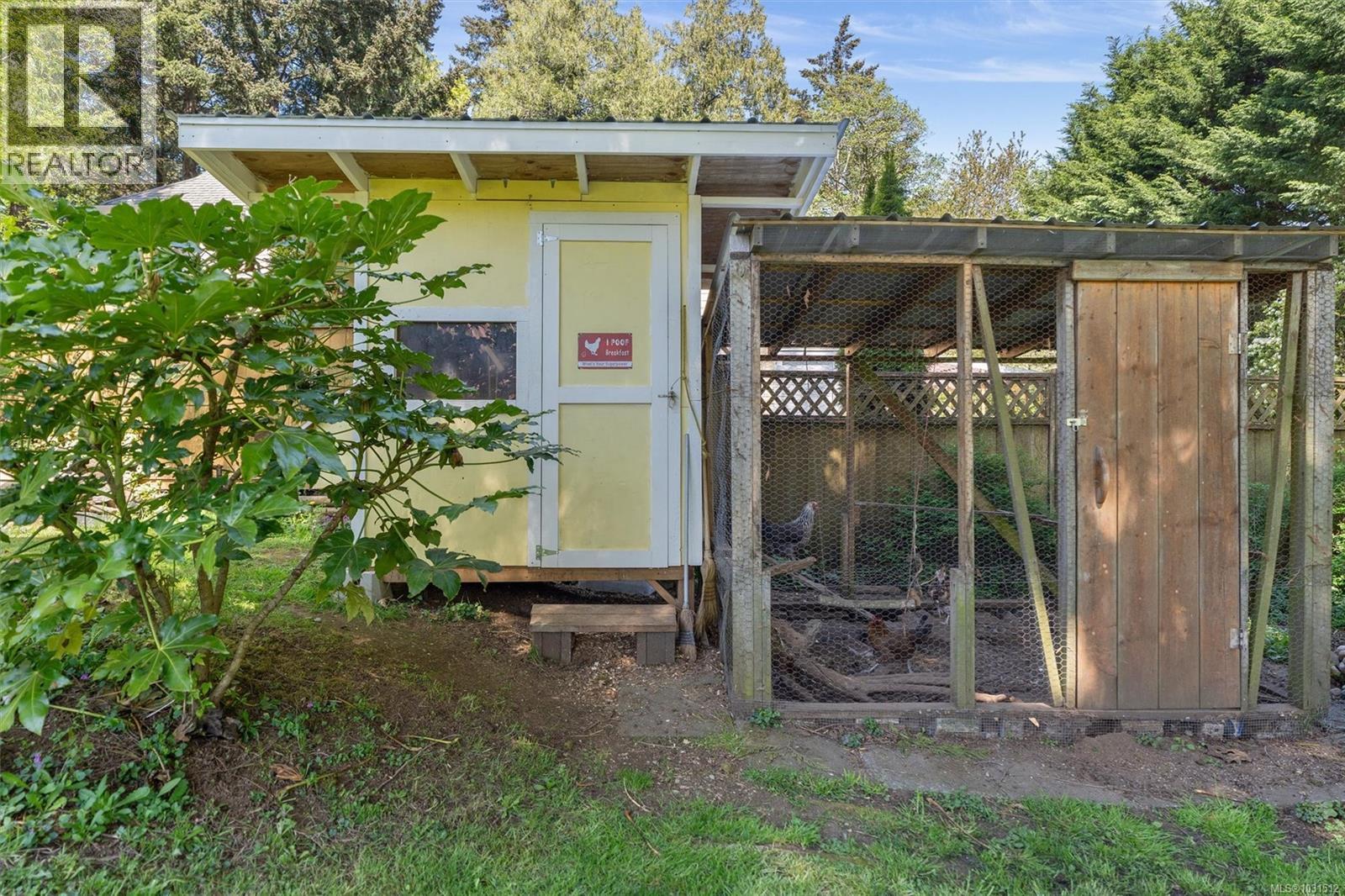 3703 Happy Valley Rd, Metchosin, British Columbia  V9C 3X4 - Photo 36 - 1031512