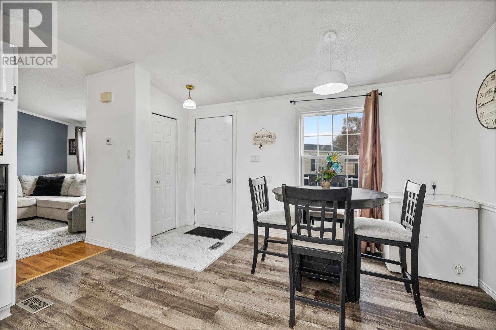 10 Windjammer Crescent, Charlottetown, Prince Edward Island  C1C 1M5 - Photo 2 - 202611021
