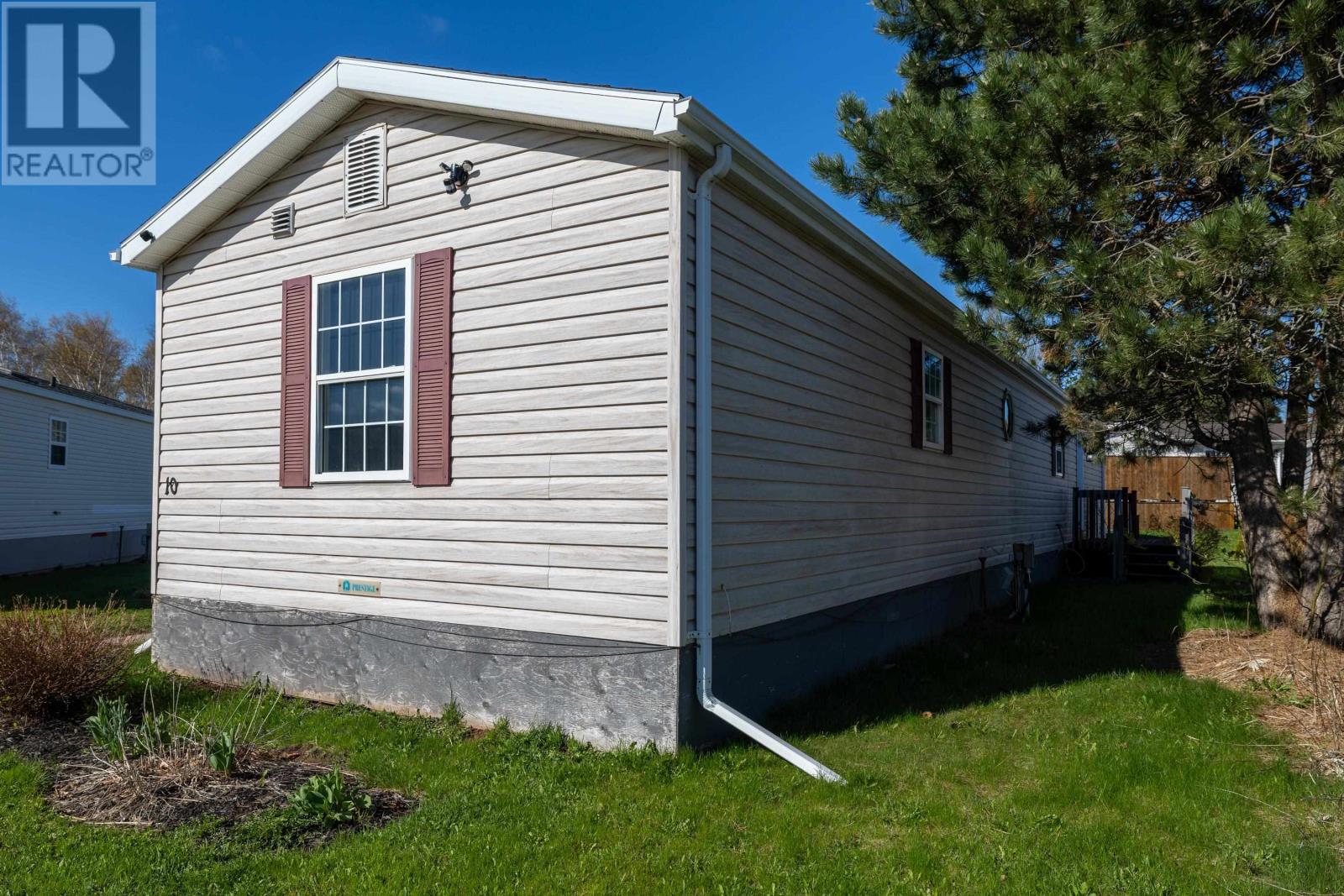 10 Windjammer Crescent, Charlottetown, Prince Edward Island  C1C 1M5 - Photo 24 - 202611021