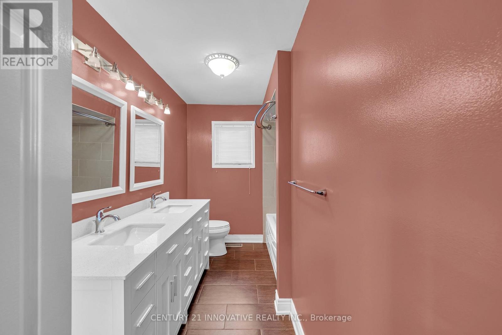 42 Kevi Crescent E, Richmond Hill, Ontario  L4B 3C8 - Photo 26 - N13129932