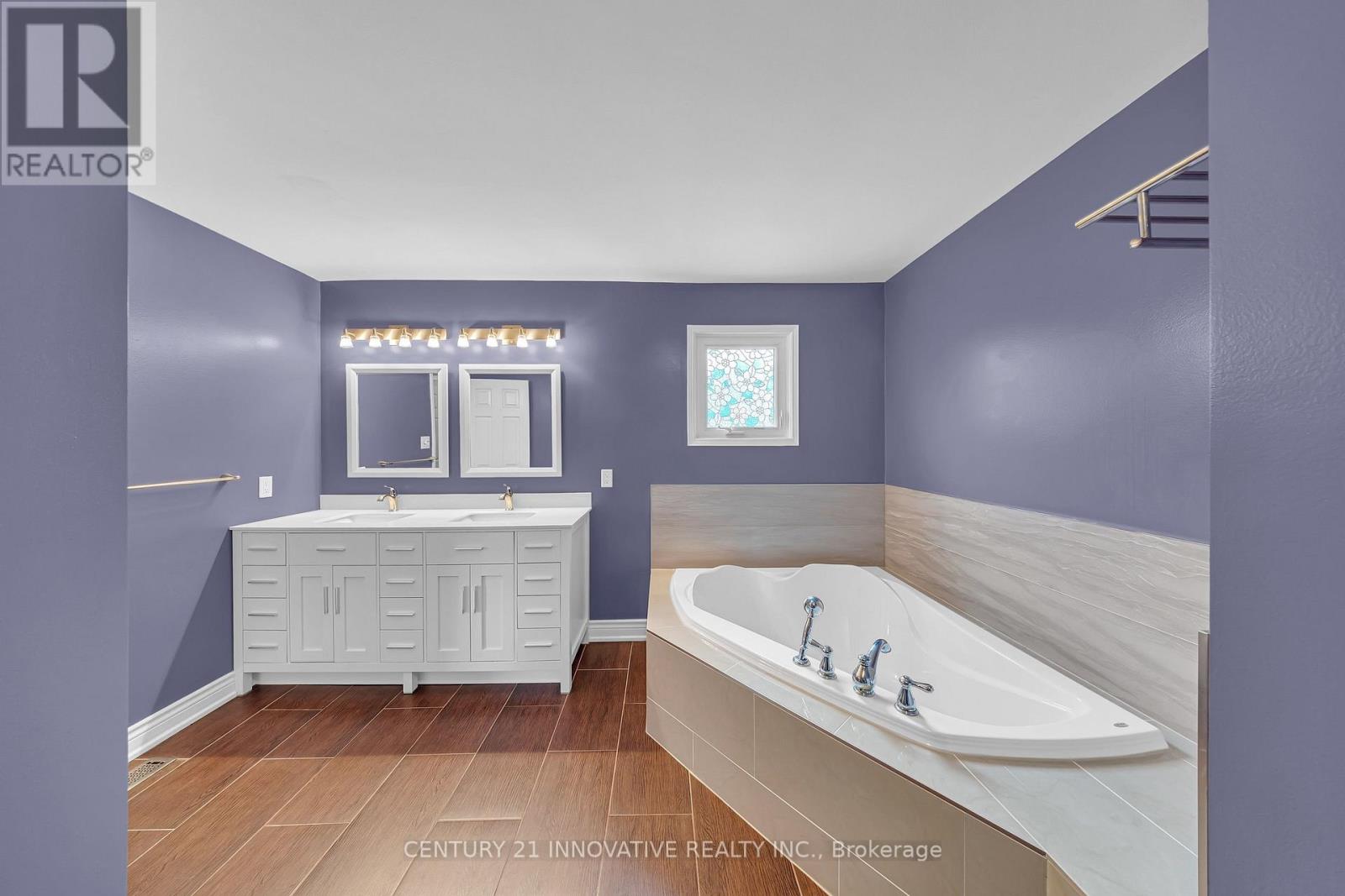42 Kevi Crescent E, Richmond Hill, Ontario  L4B 3C8 - Photo 22 - N13129932