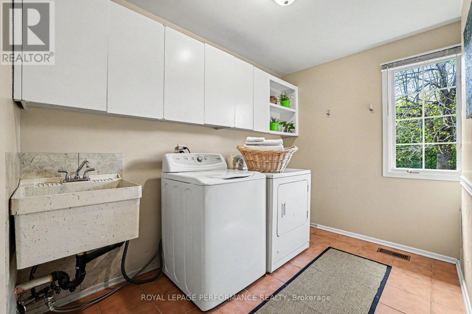 26 Delong Drive, Ottawa, Ontario  K1J 8H4 - Photo 17 - X13132416