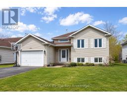 215 MONTREAL STREET, Clearview, Ontario