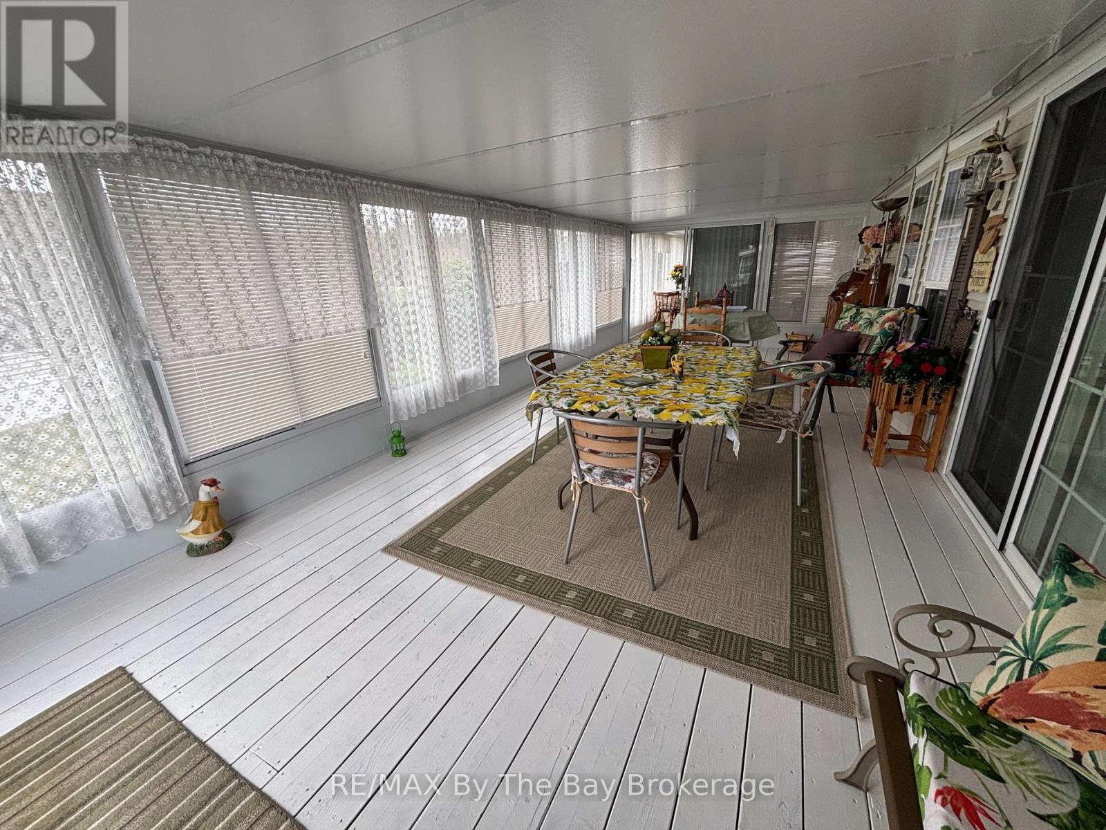 8 Huron Circle, Wasaga Beach, Ontario  L9Z 1X7 - Photo 19 - S13132544