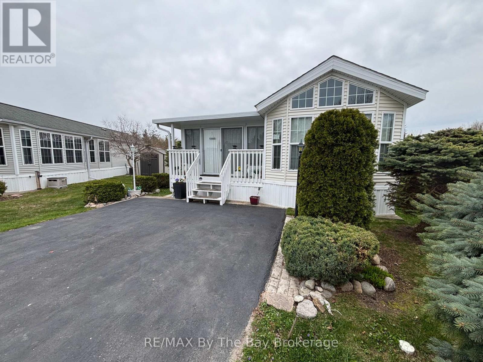 8 Huron Circle, Wasaga Beach, Ontario  L9Z 1X7 - Photo 22 - S13132544