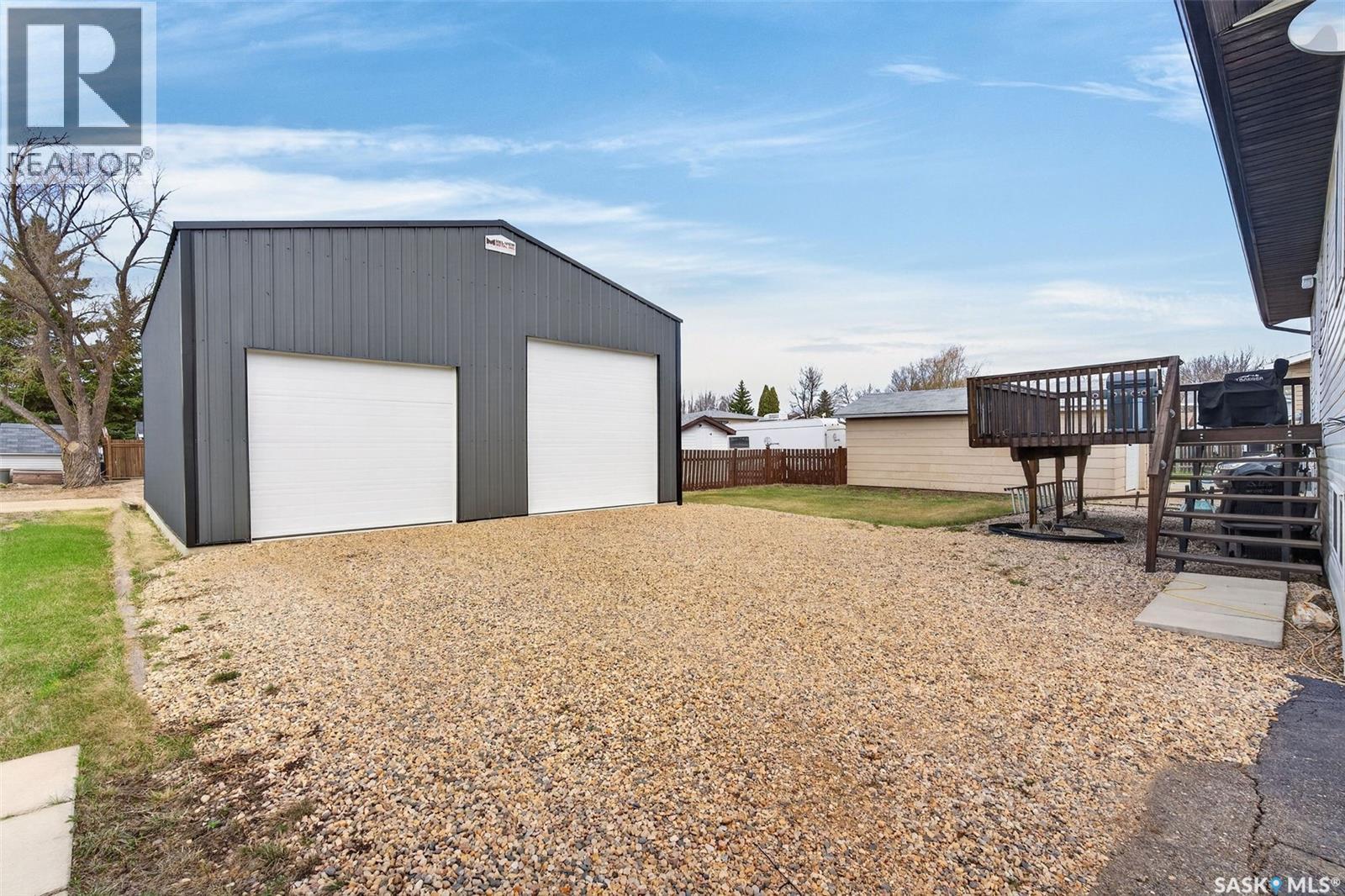 2105 100a Street, Tisdale, Saskatchewan  S0E 1T0 - Photo 2 - SK036068