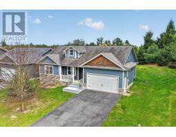 30 & 32 GAINSBOROUGH ROAD, Bracebridge, Ontario
