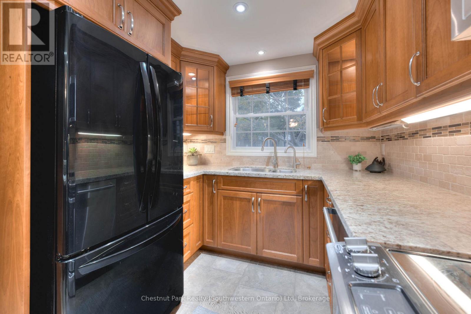 30 - 383 Edinburgh Road S, Guelph, Ontario  N1G 2K7 - Photo 6 - X13132454