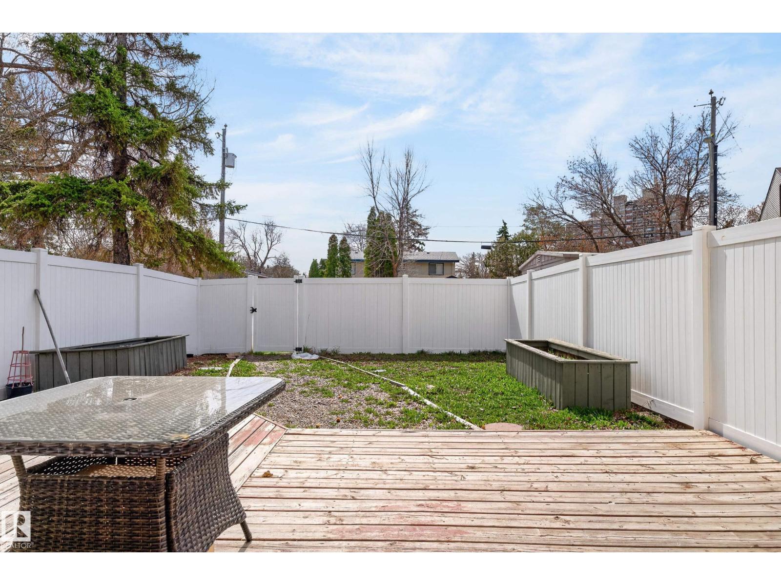 26e Meadowlark Vg Nw, Edmonton, Alberta  T5R 5X4 - Photo 24 - E4487935