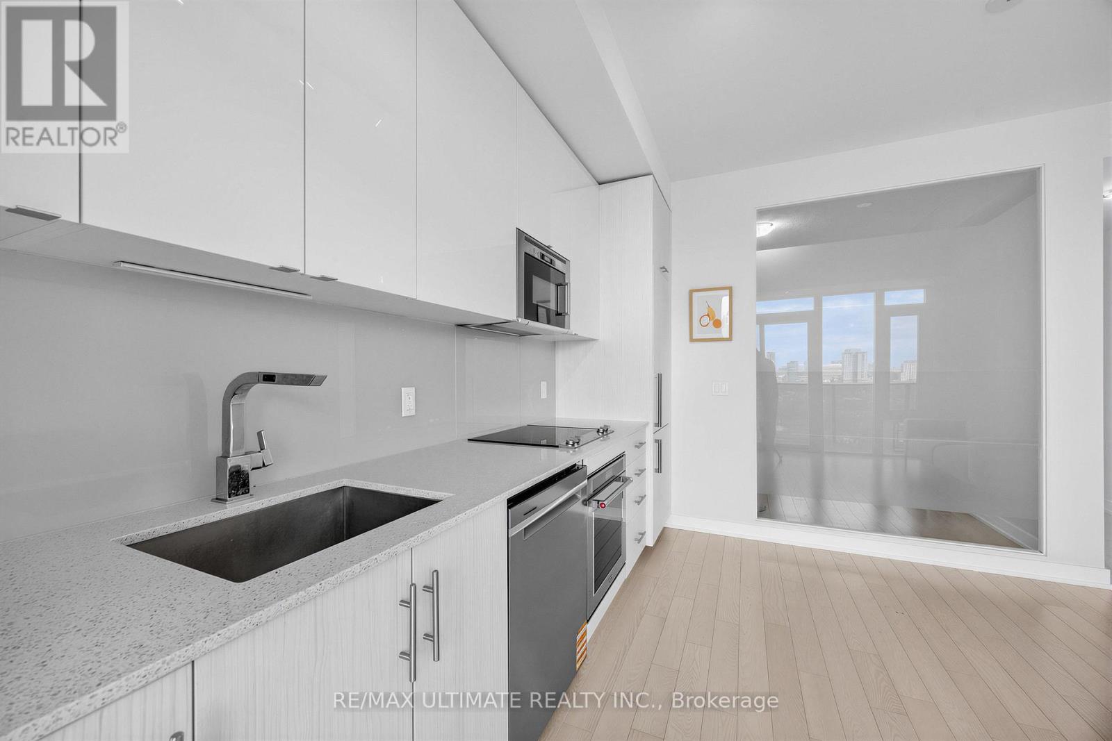 1708 - 330 Richmond Street W, Toronto, Ontario  M5V 0M4 - Photo 13 - C13132444