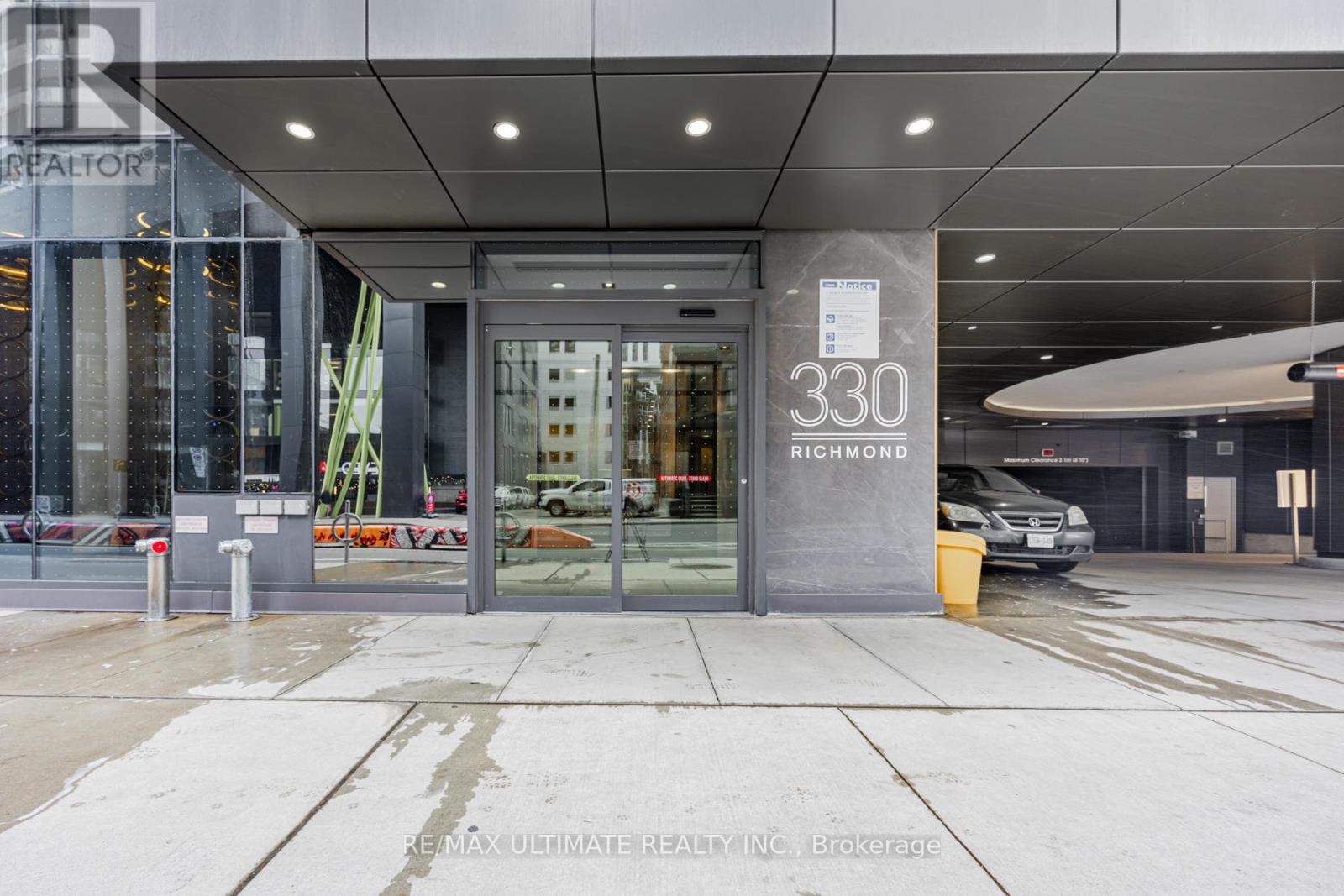 1708 - 330 Richmond Street W, Toronto, Ontario  M5V 0M4 - Photo 31 - C13132444