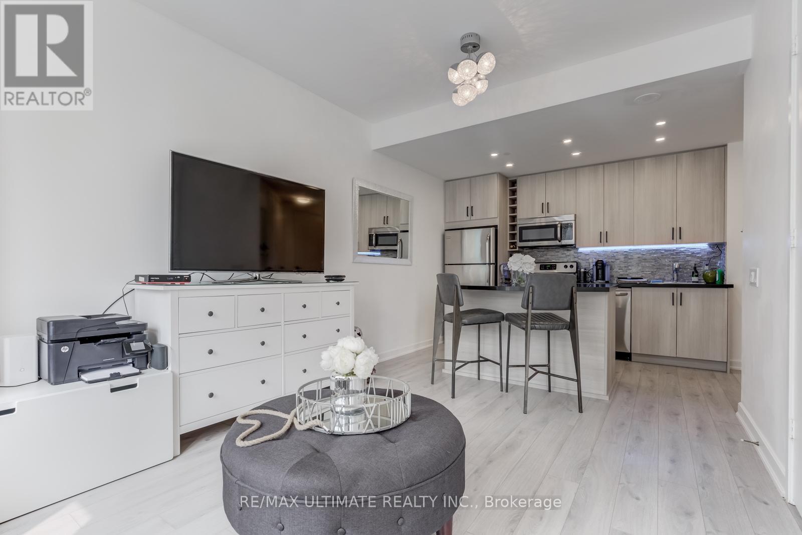 1814 - 85 Bloor Street E, Toronto, Ontario  M6J 3R1 - Photo 5 - C13132494