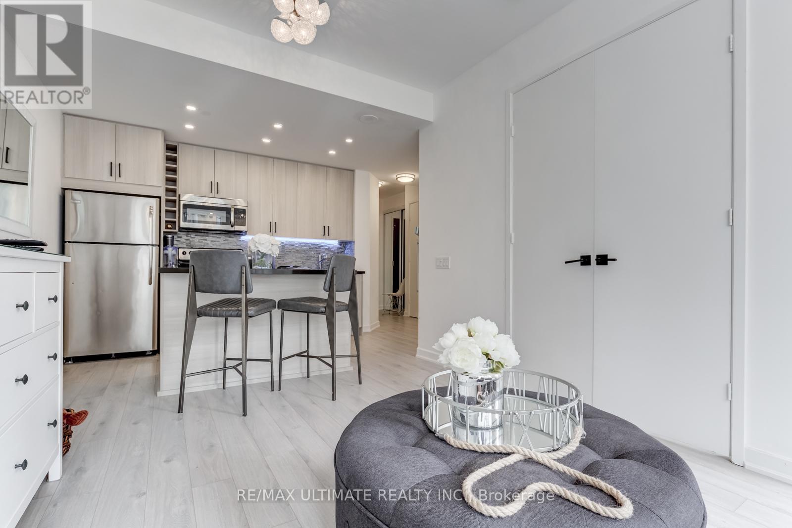 1814 - 85 Bloor Street E, Toronto, Ontario  M6J 3R1 - Photo 6 - C13132494