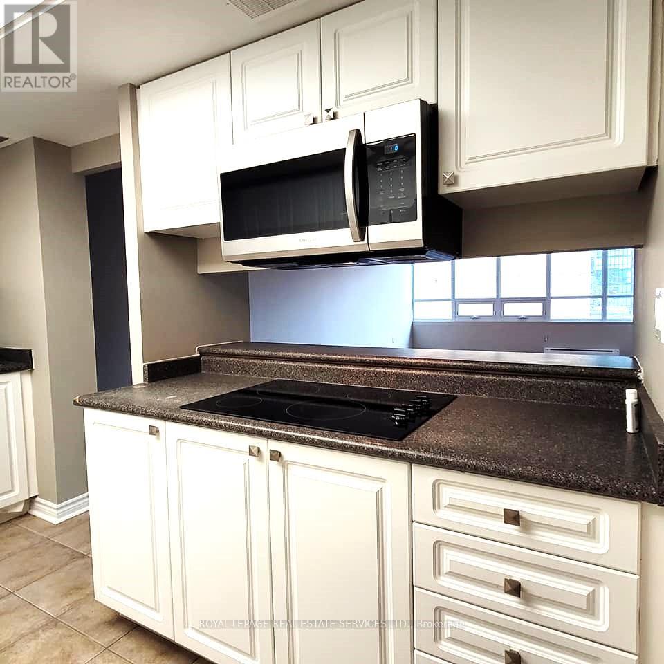 401 - 71 Charles Street E, Toronto, Ontario  M4Y 2T3 - Photo 8 - C13132546
