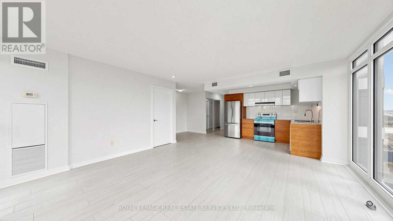 809 - 121 Mcmahon Drive, Toronto, Ontario  M2K 0C1 - Photo 7 - C13132582