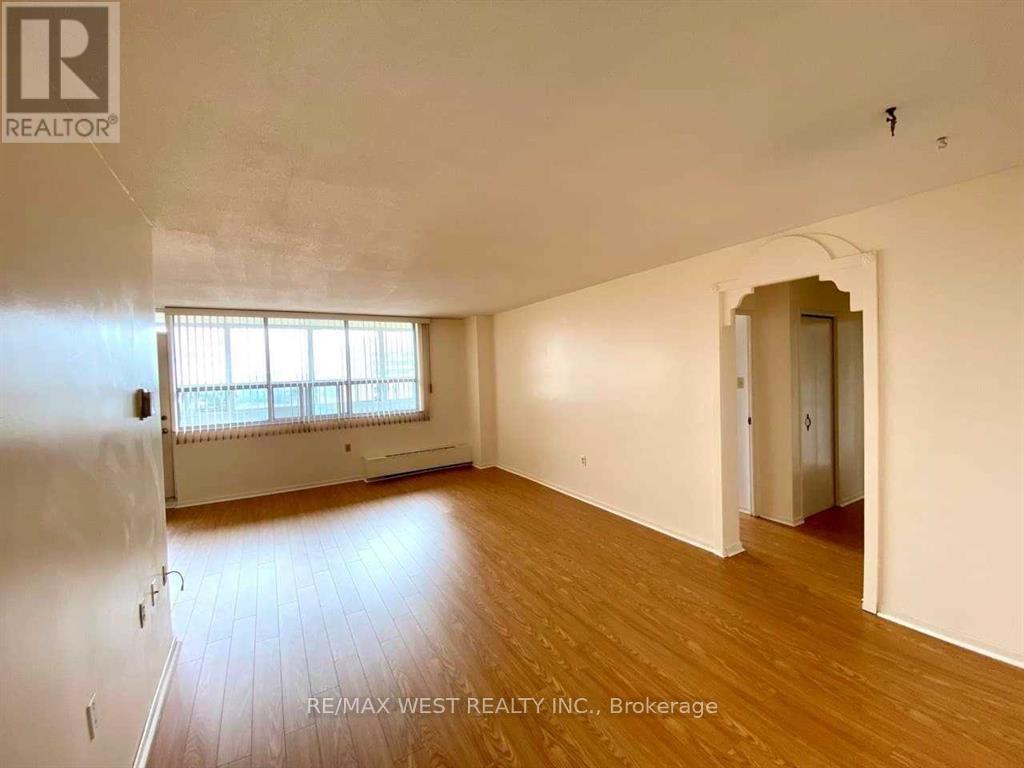 905 - 130 Neptune Drive, Toronto, Ontario  M6A 1X5 - Photo 4 - C13132616