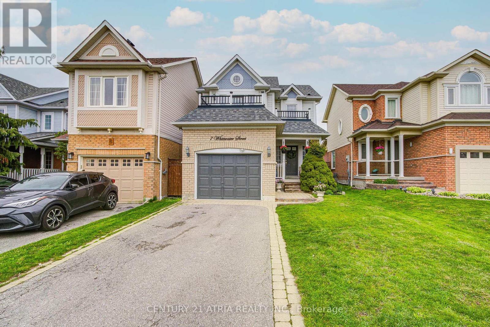 7 Whitewater Street, Whitby, Ontario  L1R 2S9 - Photo 1 - E13132470