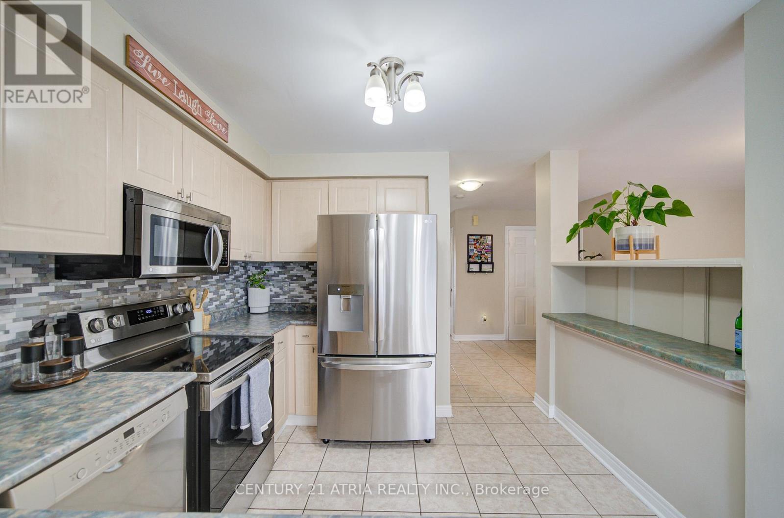 7 Whitewater Street, Whitby, Ontario  L1R 2S9 - Photo 19 - E13132470