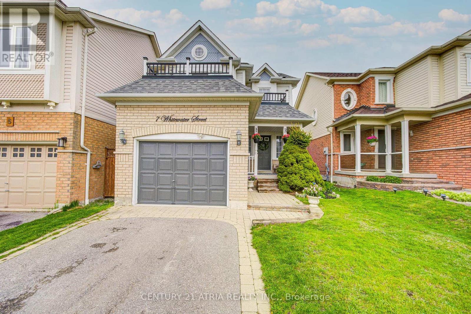 7 Whitewater Street, Whitby, Ontario  L1R 2S9 - Photo 2 - E13132470