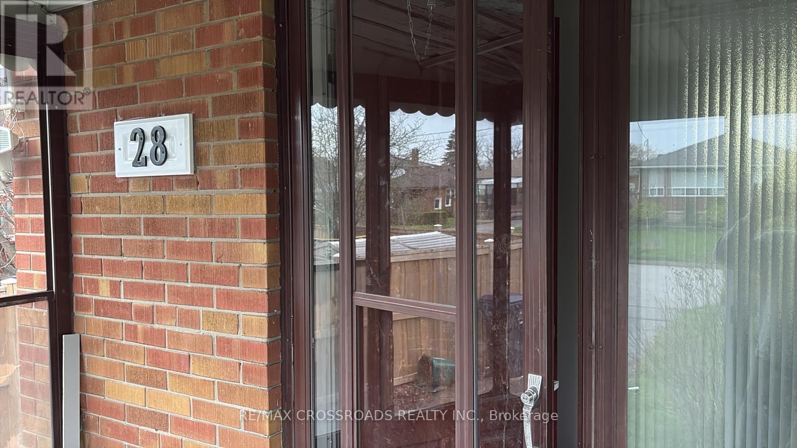 Main Floor - 28 Brenda Crescent, Toronto, Ontario  M1K 3C4 - Photo 2 - E13132566