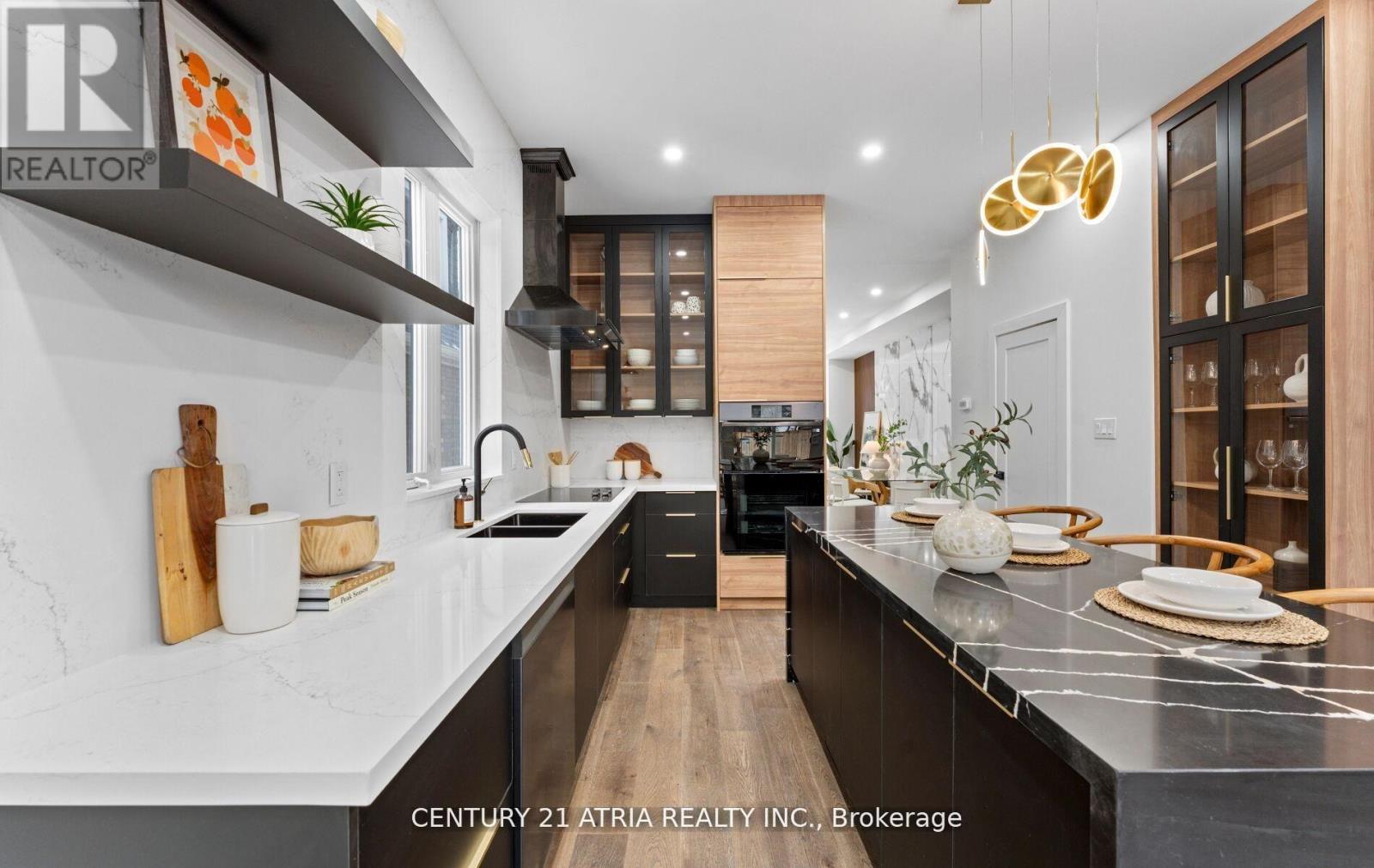 65 Crewe Avenue, Toronto, Ontario  M4C 2J2 - Photo 13 - E13132584