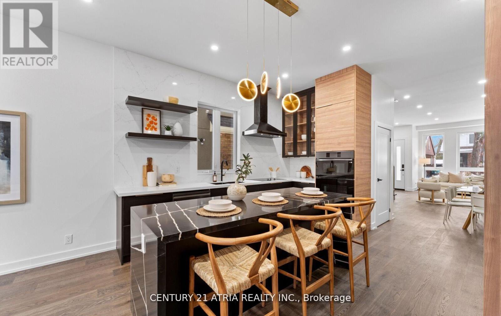 65 Crewe Avenue, Toronto, Ontario  M4C 2J2 - Photo 14 - E13132584