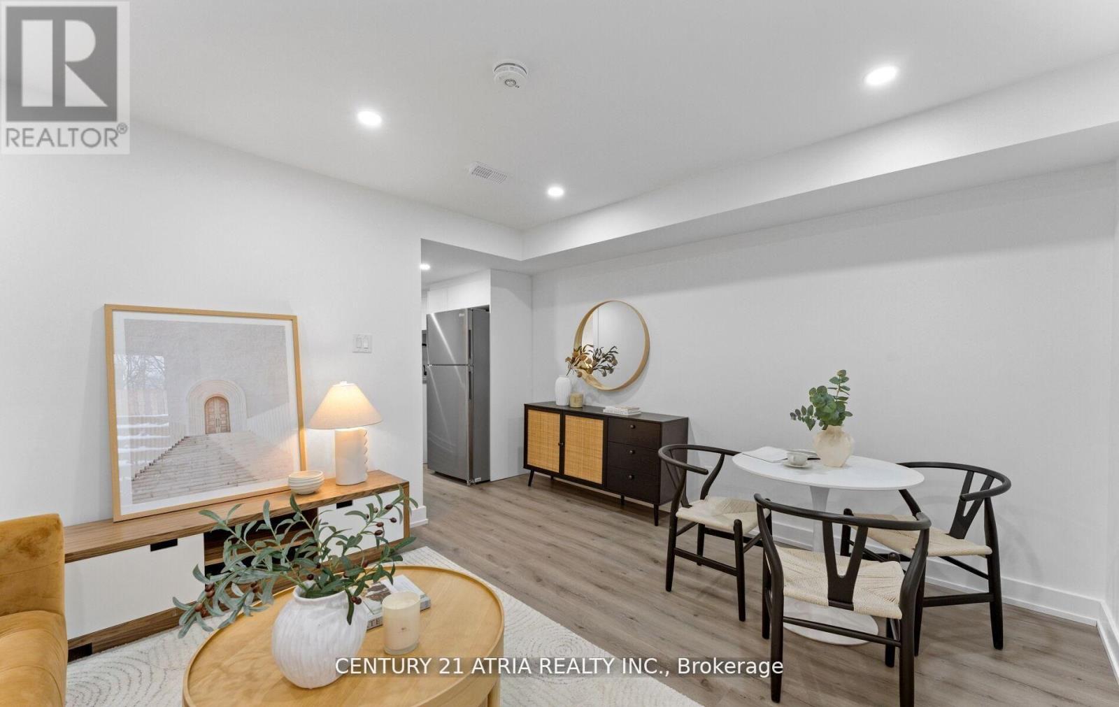 65 Crewe Avenue, Toronto, Ontario  M4C 2J2 - Photo 37 - E13132584