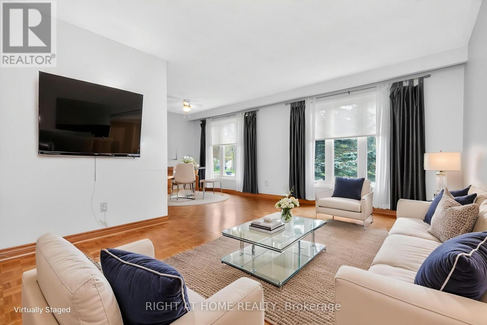 43 Vernon Street, Essa (Angus), Ontario  L0M 1B0 - Photo 11 - N13132426