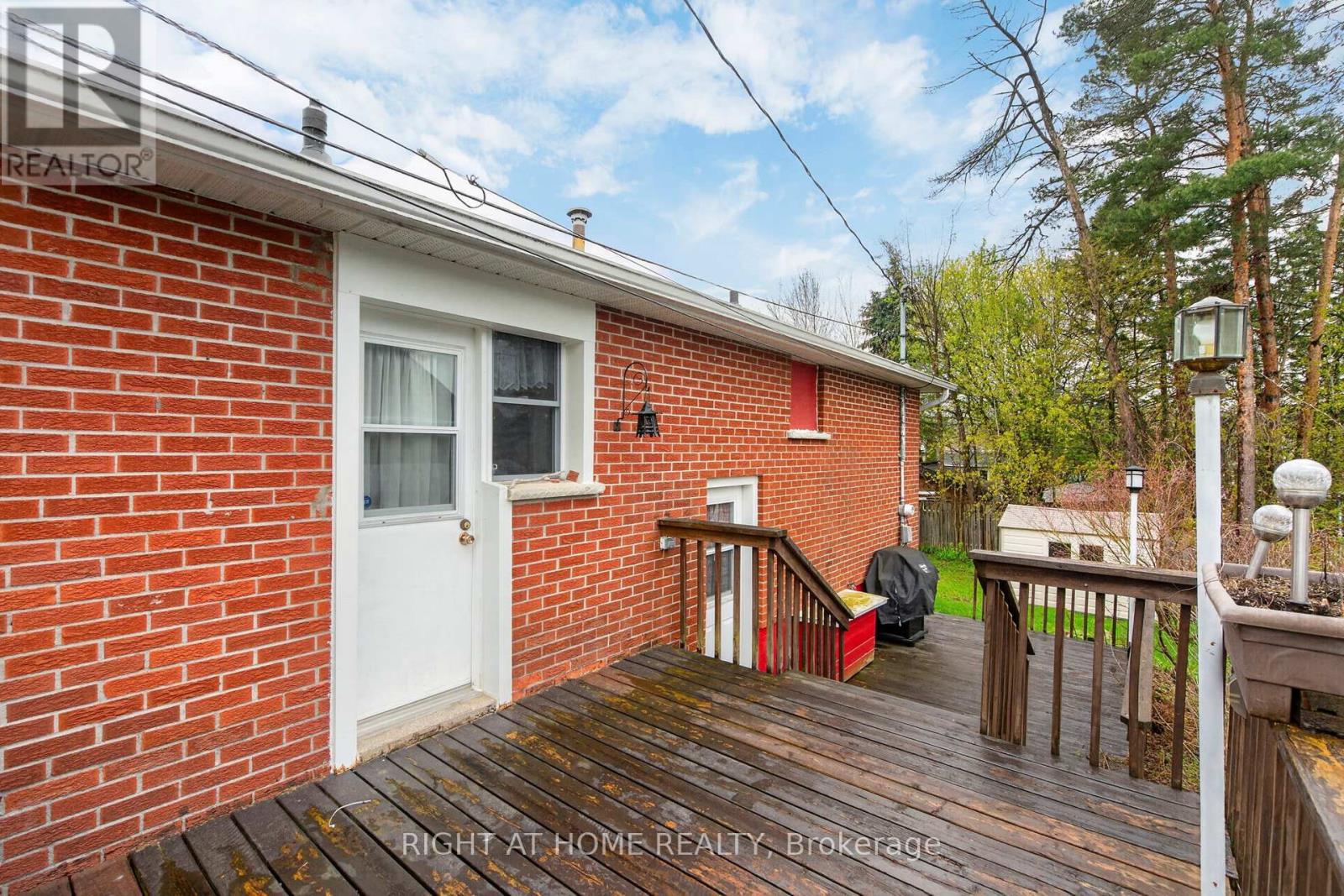 43 Vernon Street, Essa (Angus), Ontario  L0M 1B0 - Photo 28 - N13132426