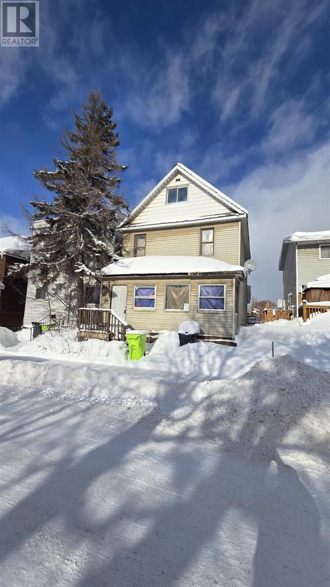 678 Albert St W, Sault Ste. Marie, Ontario  P6A 1C6 - Photo 2 - SM260169