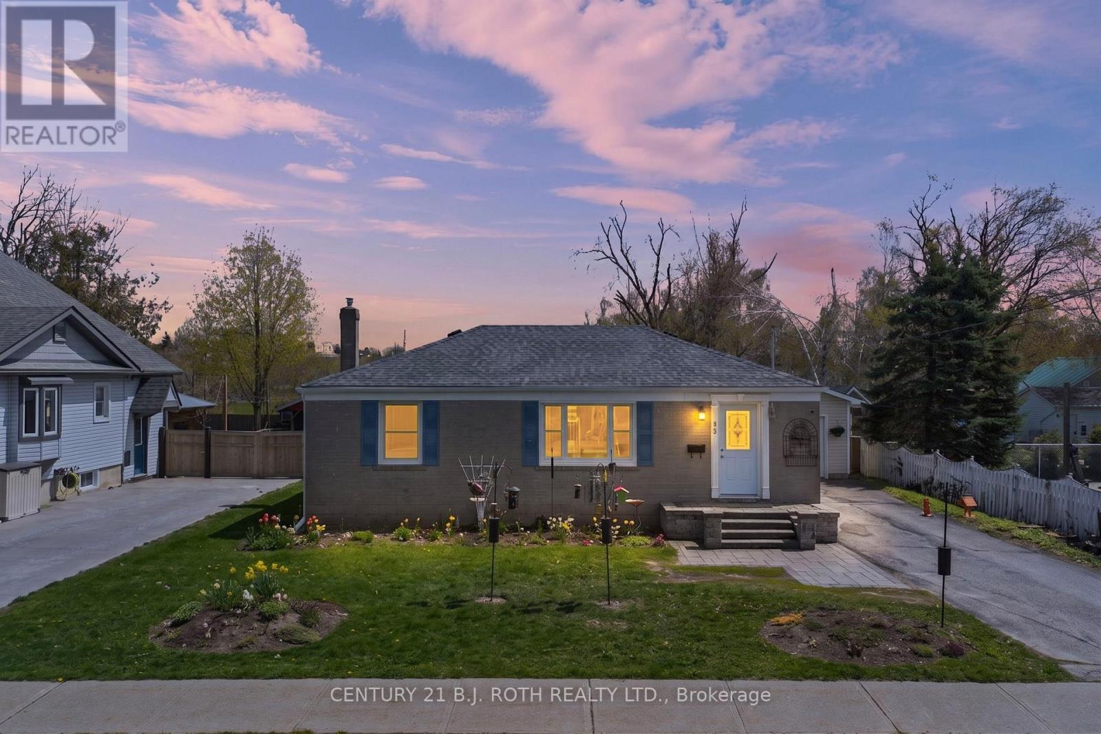 25 SKYLINE DRIVE, orillia, Ontario