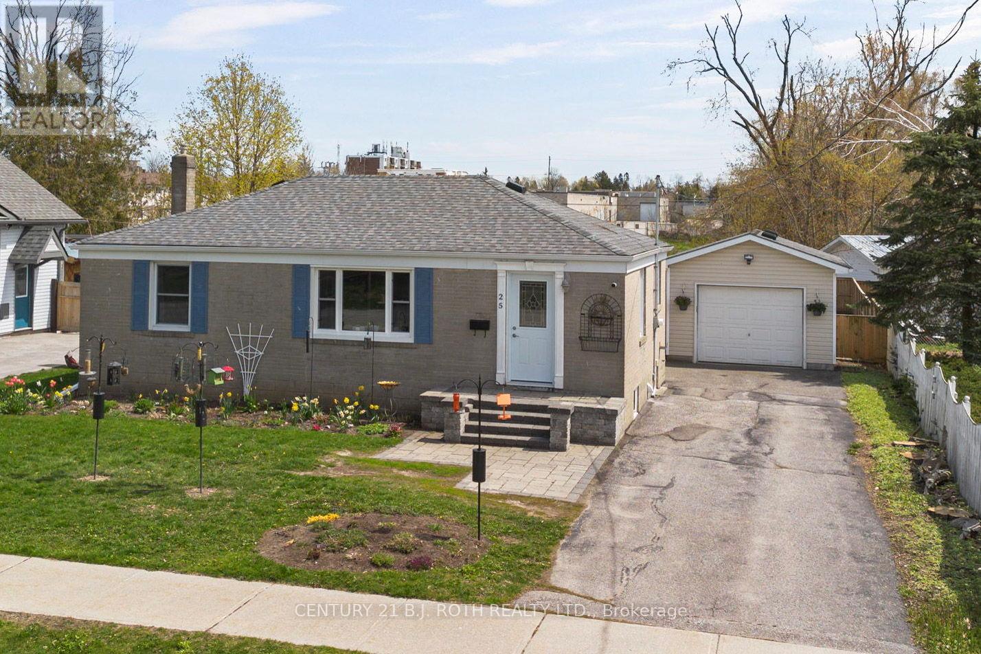 25 Skyline Drive, Orillia, Ontario  L3V 3V8 - Photo 2 - S13132656