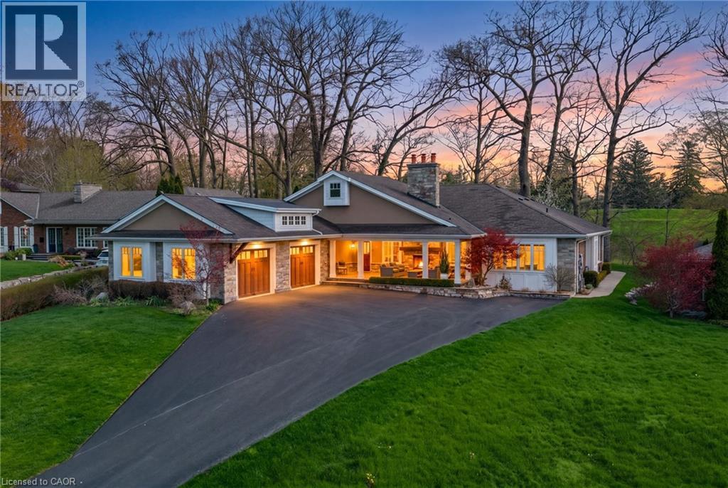 707 EAGLE Drive, Burlington, Ontario