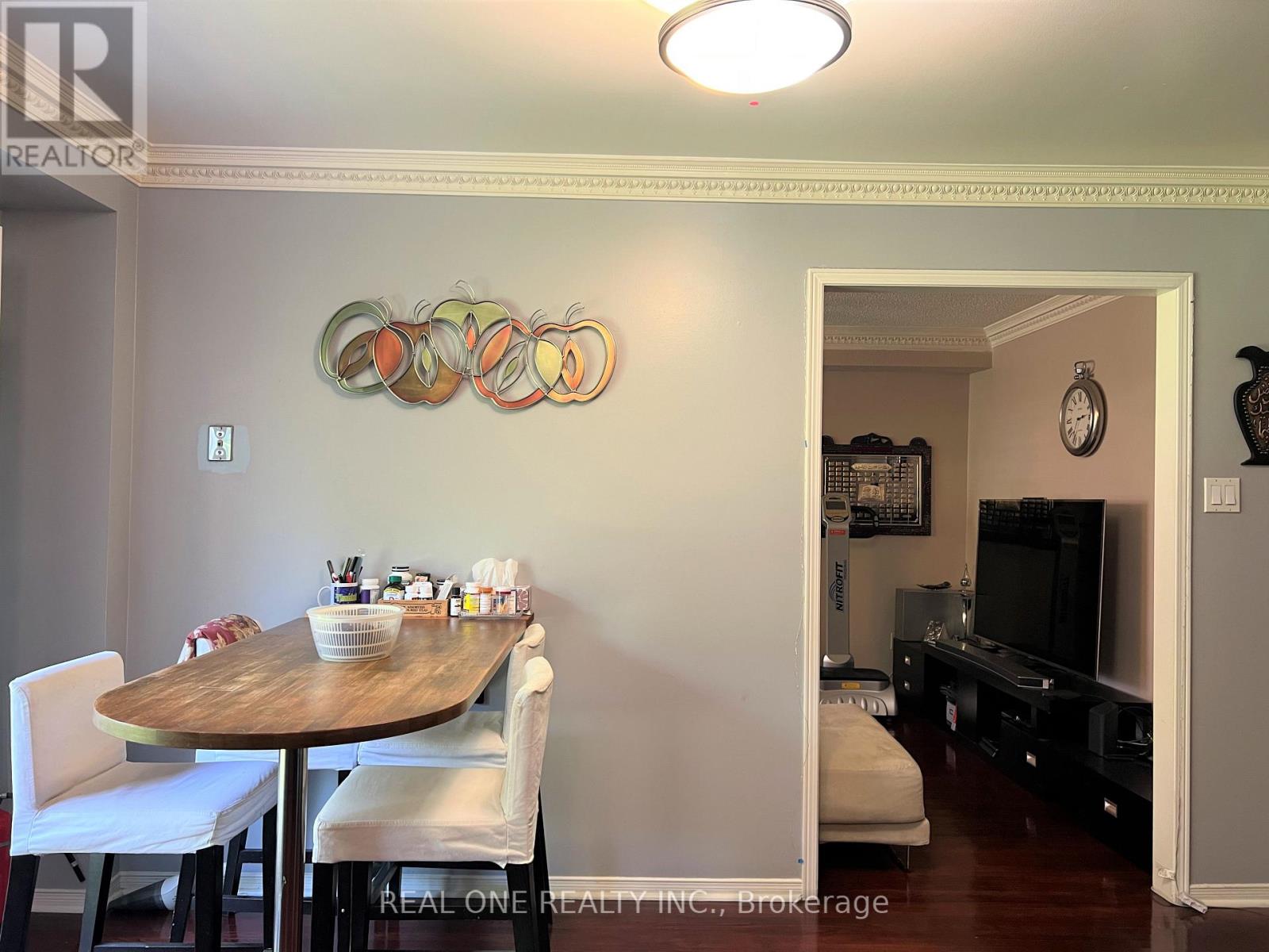 6403 Osprey Boulevard, Mississauga, Ontario  L5N 6E5 - Photo 10 - W13132452