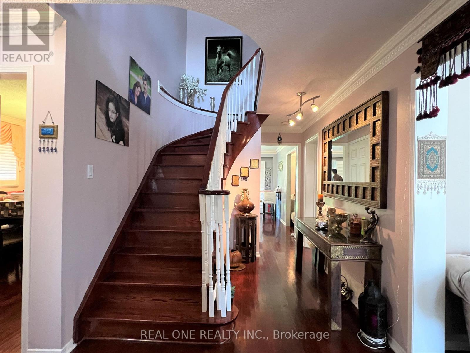 6403 Osprey Boulevard, Mississauga, Ontario  L5N 6E5 - Photo 12 - W13132452