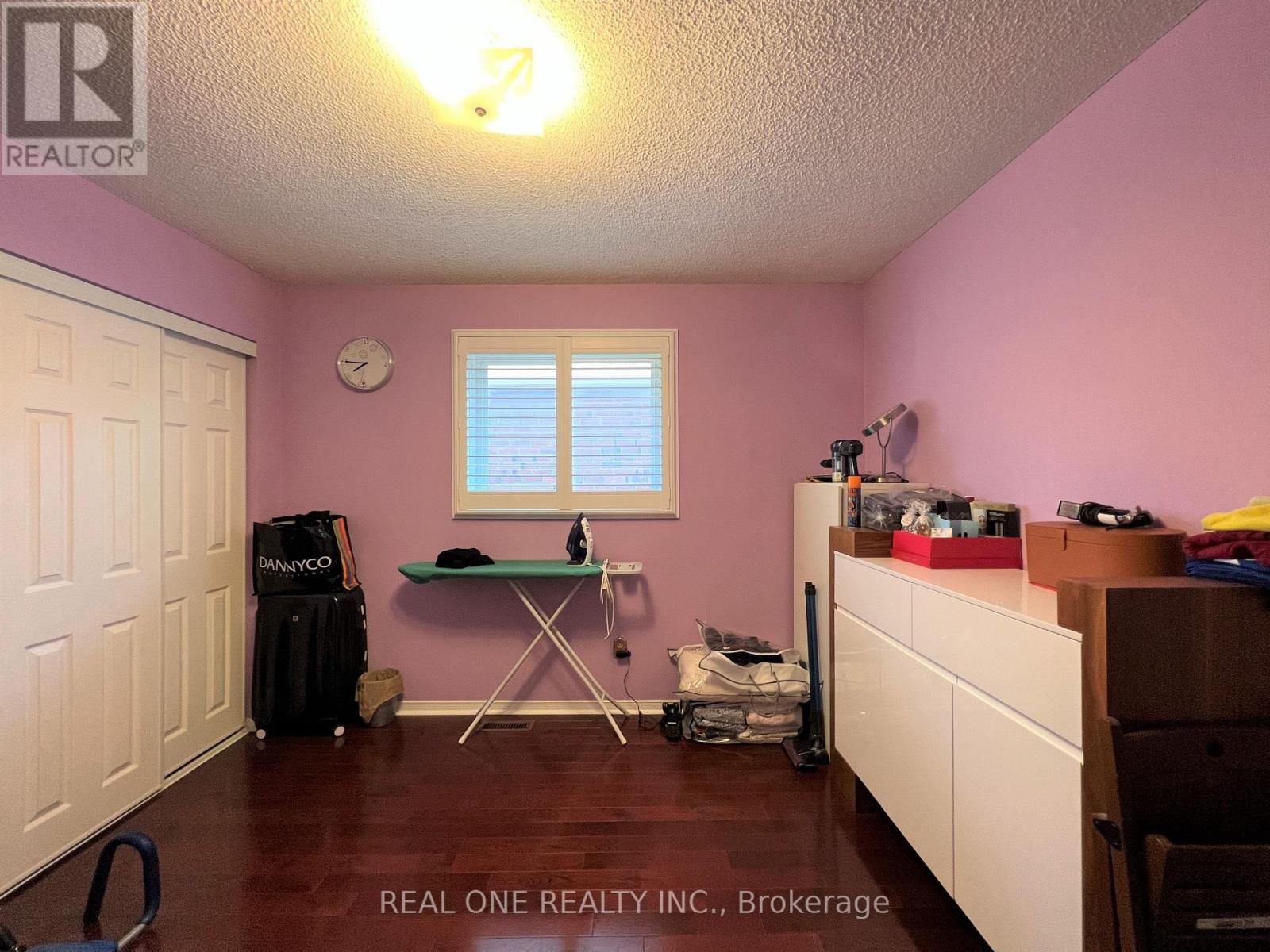 6403 Osprey Boulevard, Mississauga, Ontario  L5N 6E5 - Photo 21 - W13132452
