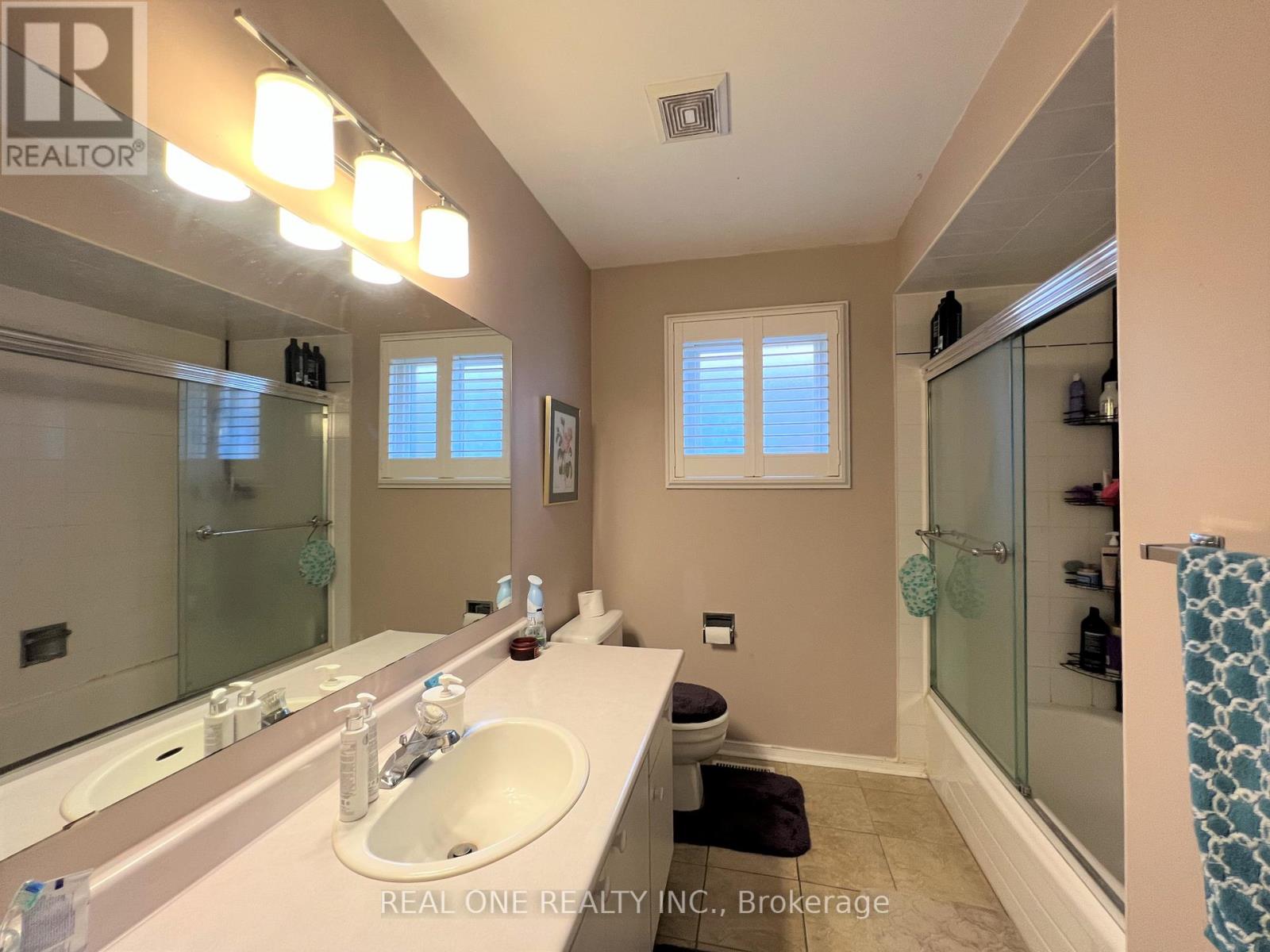 6403 Osprey Boulevard, Mississauga, Ontario  L5N 6E5 - Photo 22 - W13132452