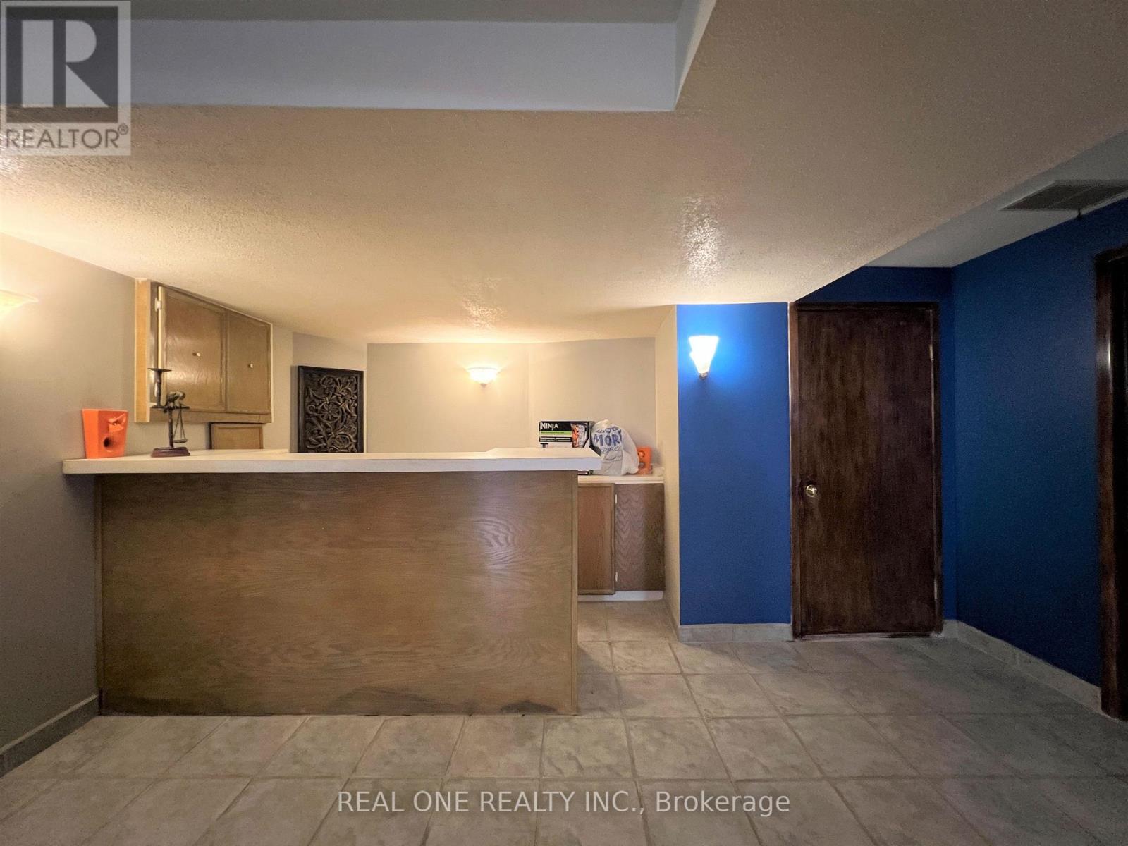 6403 Osprey Boulevard, Mississauga, Ontario  L5N 6E5 - Photo 25 - W13132452